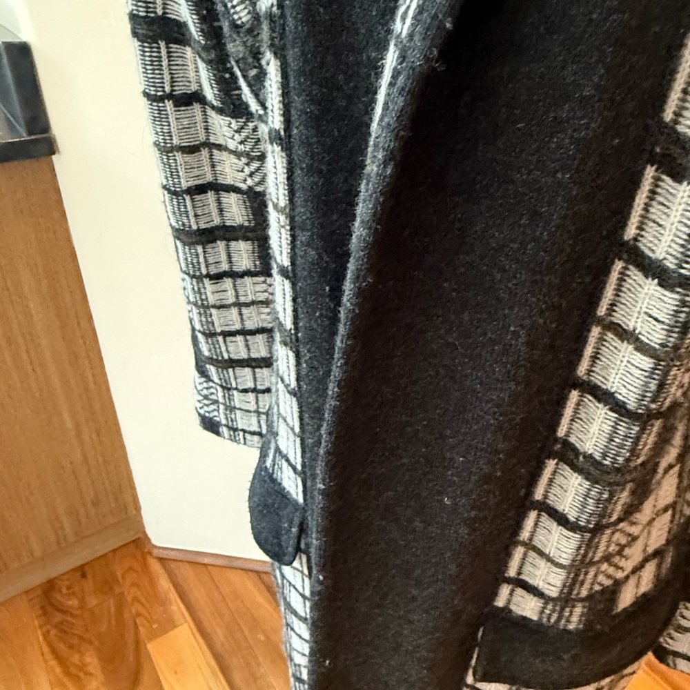 STRENESSE Black and White and olive and grey Checkered sweater coat - Picture 4 of 13